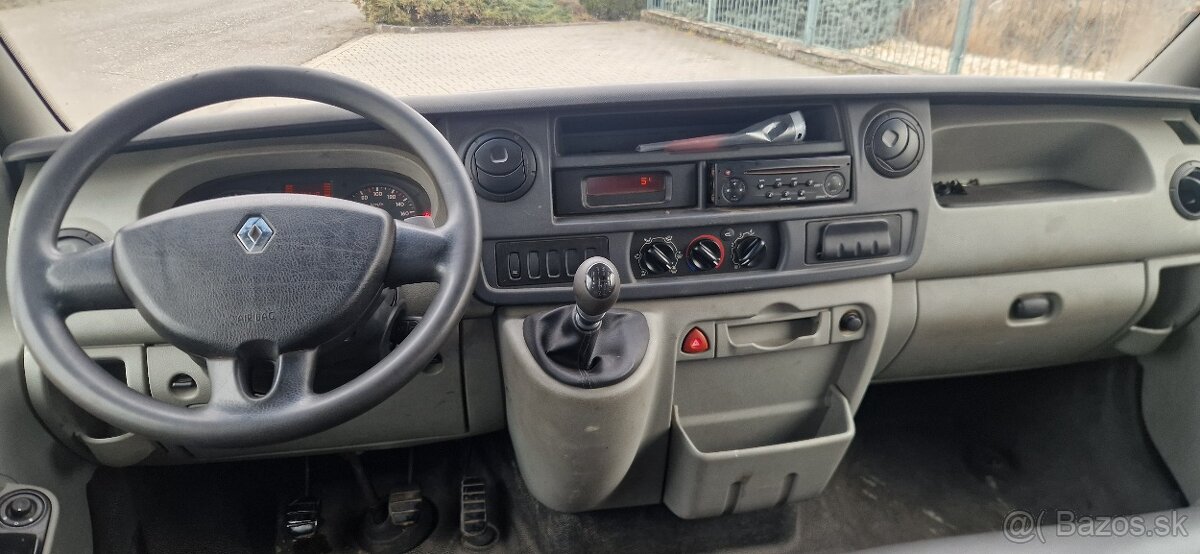 Renault Master 2.5 dci Vyklapac do 3,5t 7 miest - 9