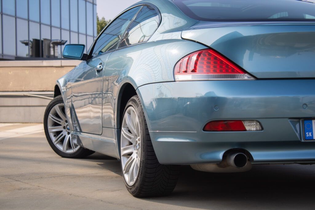 BMW Rad 6 Coupé 630 Ci - 9