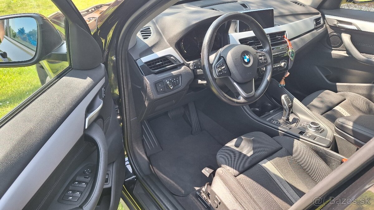 BMW X1 F48 - 9
