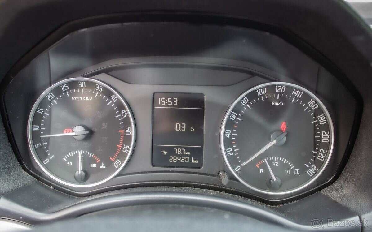 Predám Škoda Octavia 2 facelift 1.6tdi 77kW 2012 - 9