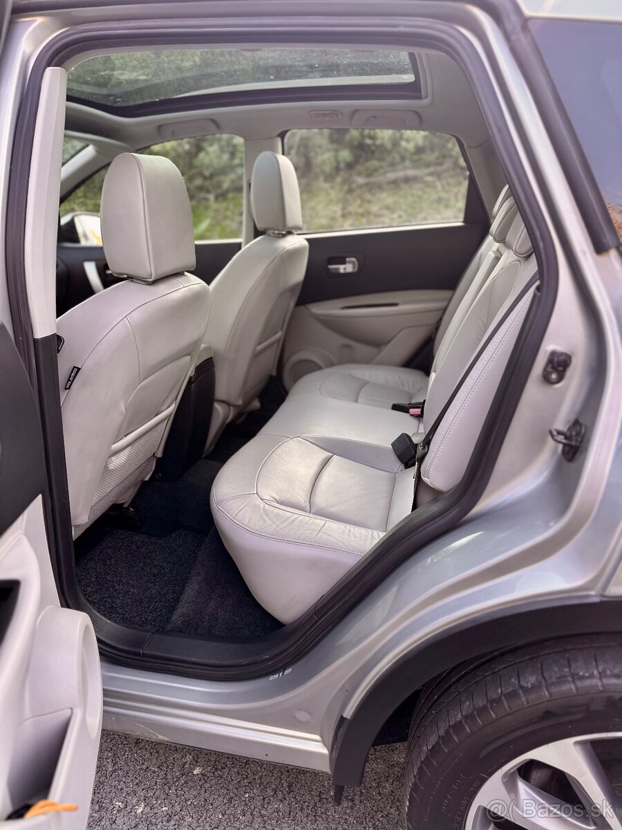 Nissan Qashqai 2.0TDCi 4x4 - 9