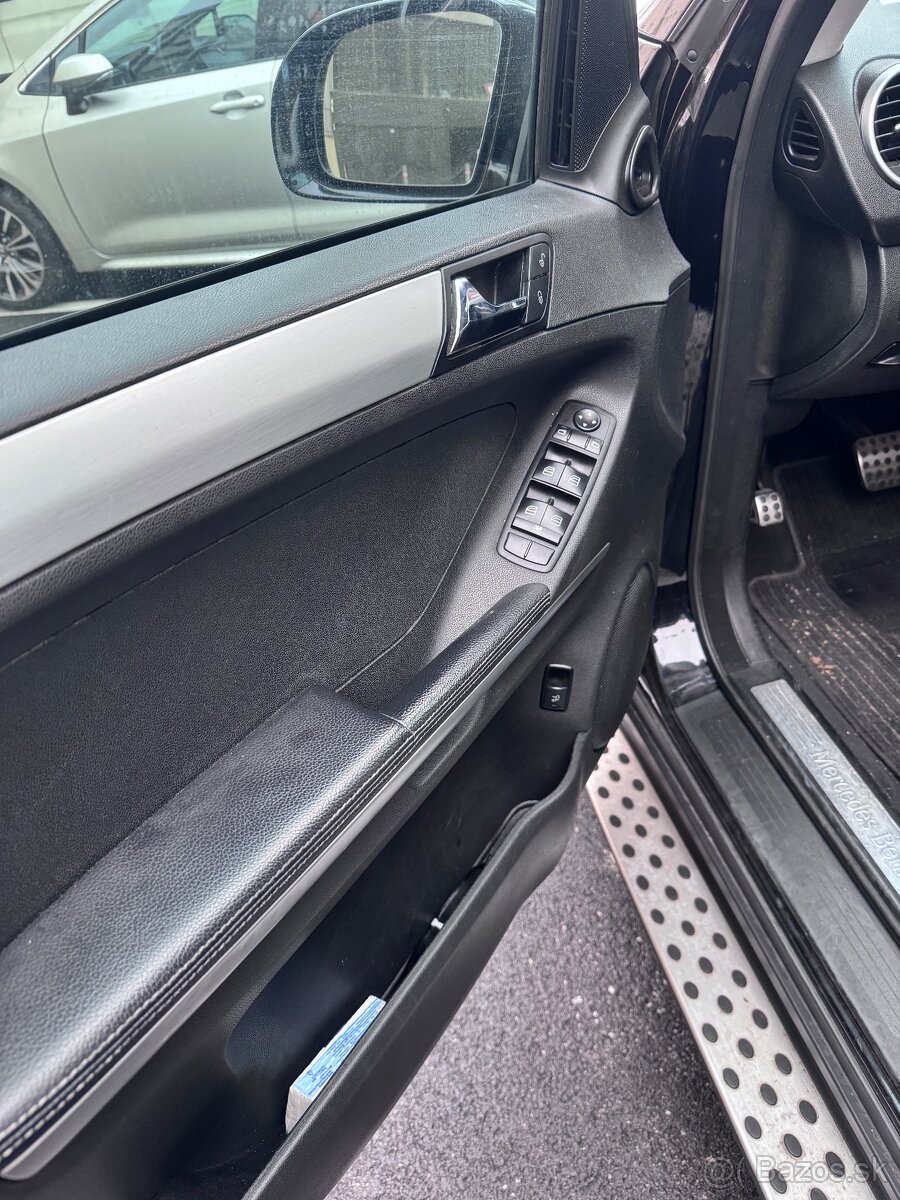 Mercedes-Benz ML320 W164 - 9