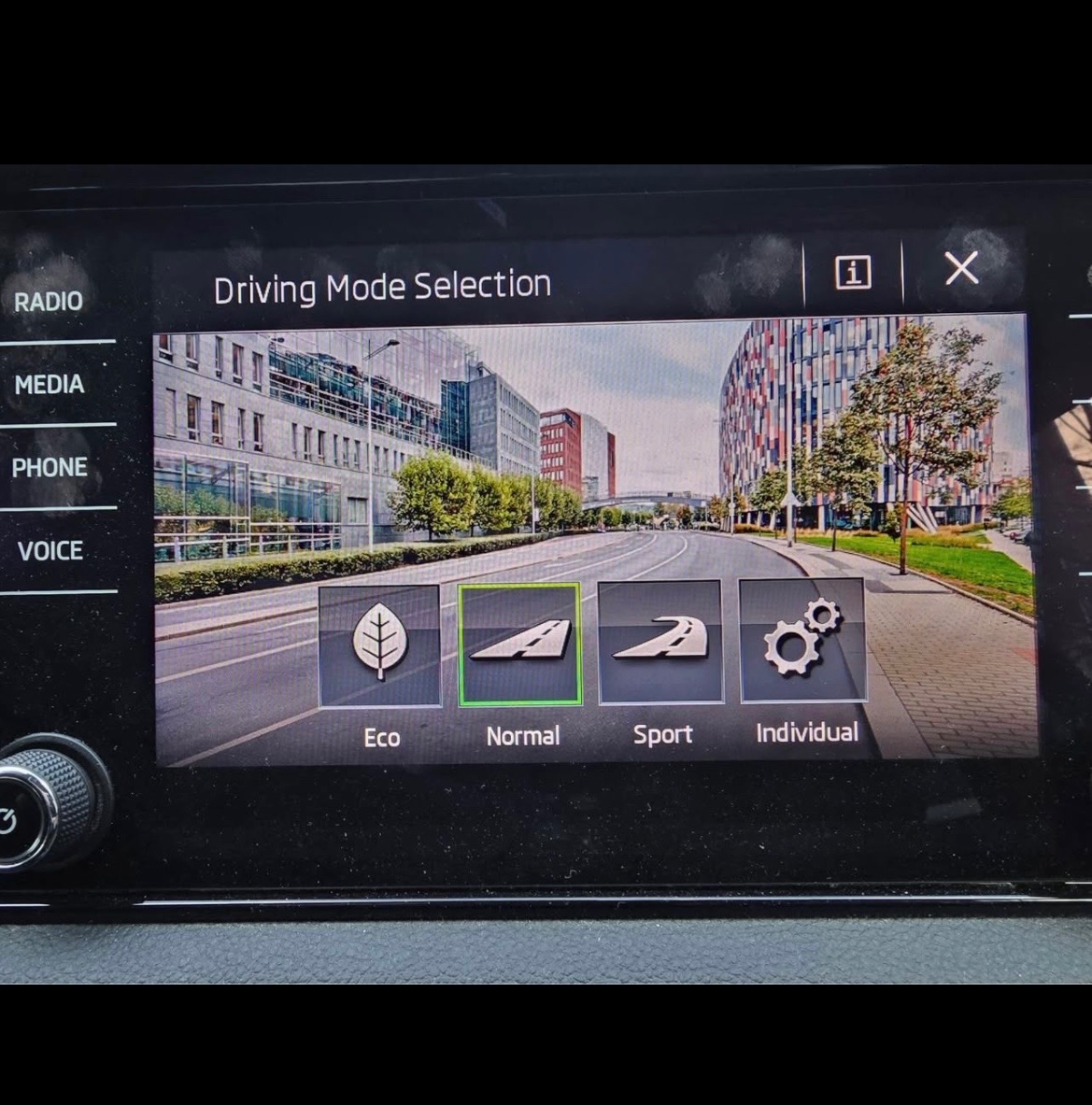 Škoda KodaiQ 2.0 TDI - 9