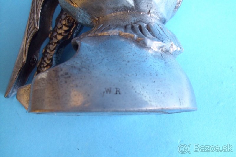 Zouvák,Louskáček,Popelník opička. - 9