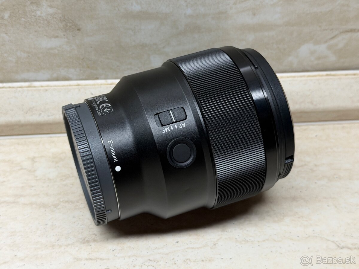 Sony FE 85mm f/1.8 Sony E-mount - 9