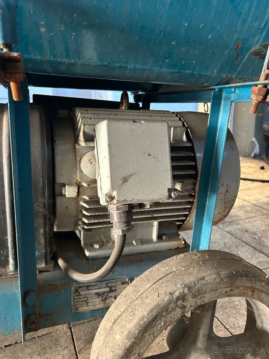 Predám kompresor orlik - 9