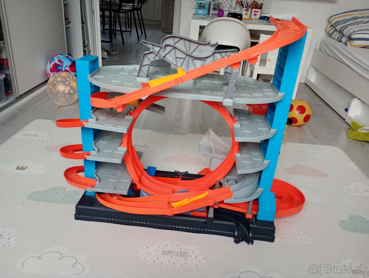 Garáž Hot Wheels City Ultimate - 9