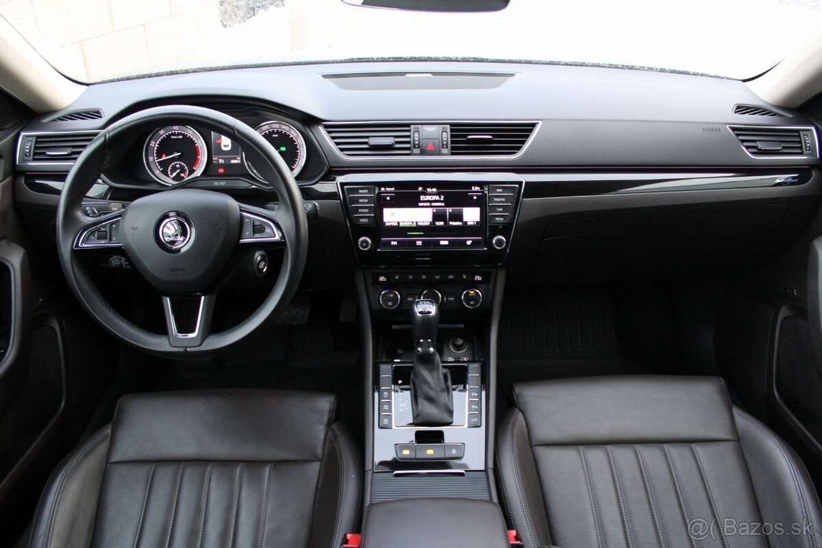 Škoda Superb Combi 2.0 TSI 4x4 L K DSG - 9