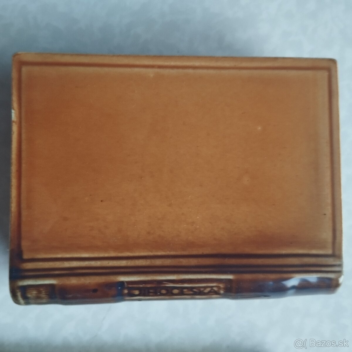 Fľaša v tvare knihy. - 9