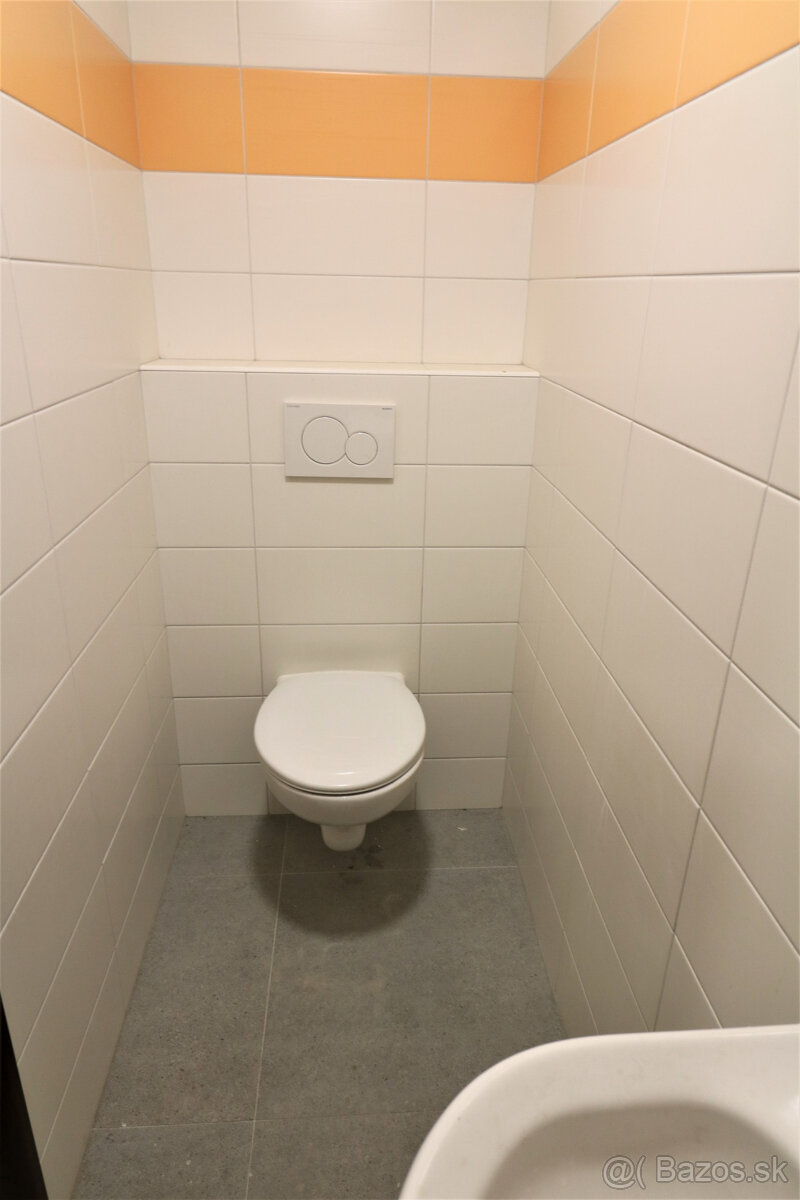 Prenájom priestoru 60 m2 na rôzne účely Bytčická ulica - 9