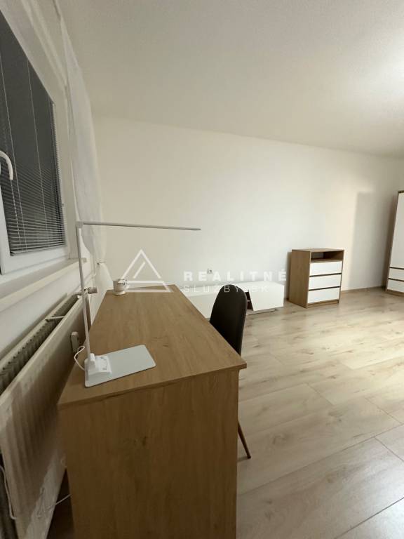 Ťahanovce 3-izbový byt (82 m²) s tromi samostatnými spálňami - 9