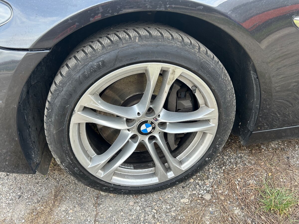 ROZPREDAME BMW F10 525d 160kw M-PACKET FACELIFT - 9