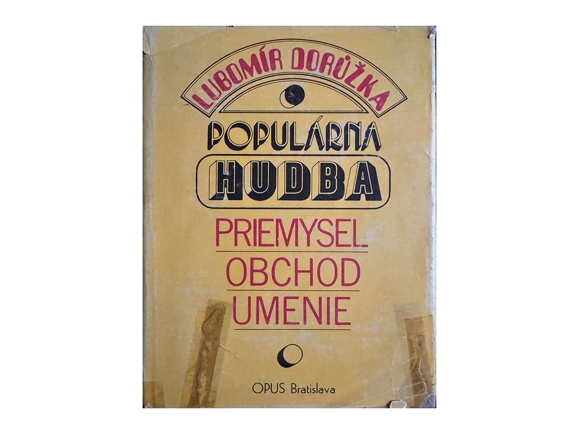 Monografie a umenovedné knihy - 9