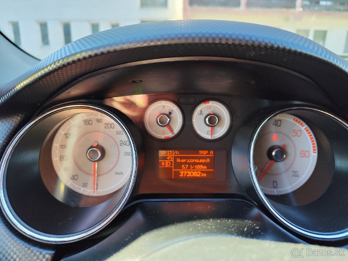 Fiat bravo sport 1.9 jtd 110kw - 9