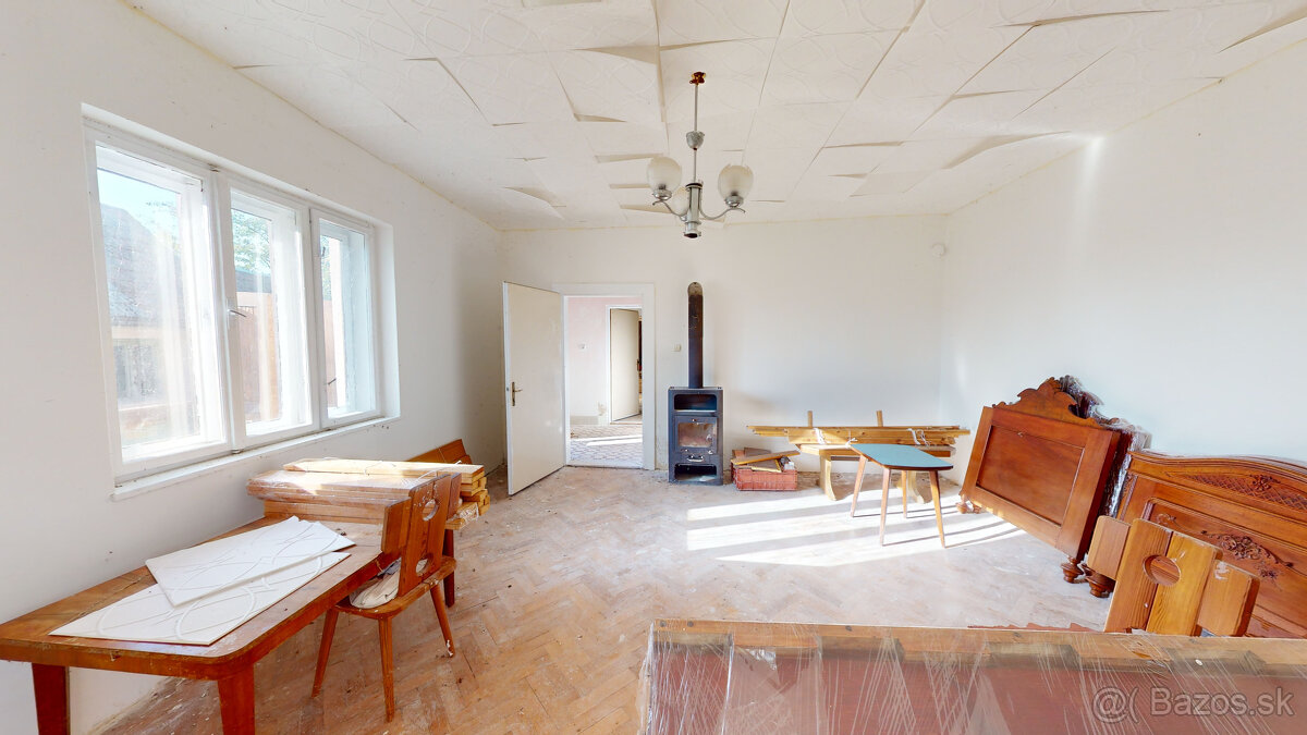 BartanusReality - Na predaj starší rodinný dom s veľkým poze - 9