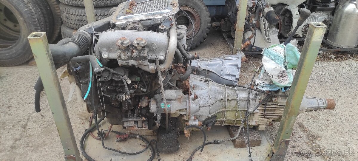 Motory - 9