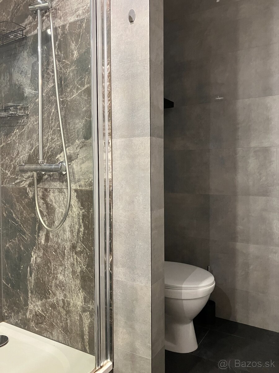 Prenájom: 2-izbový byt v centre Nitry - 9