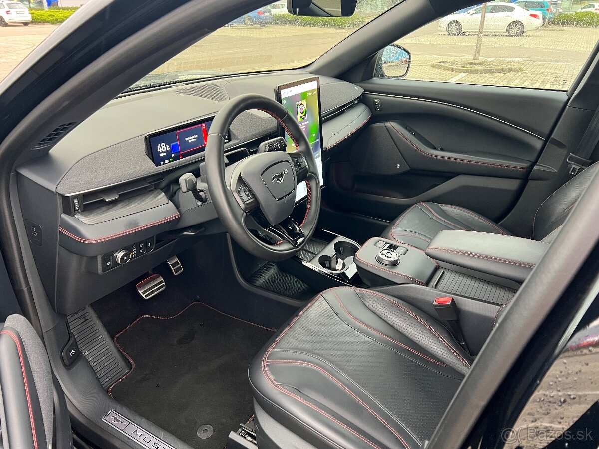 Ford Mustang Mach-E AWD Extended Range 273kW (2022) - 9