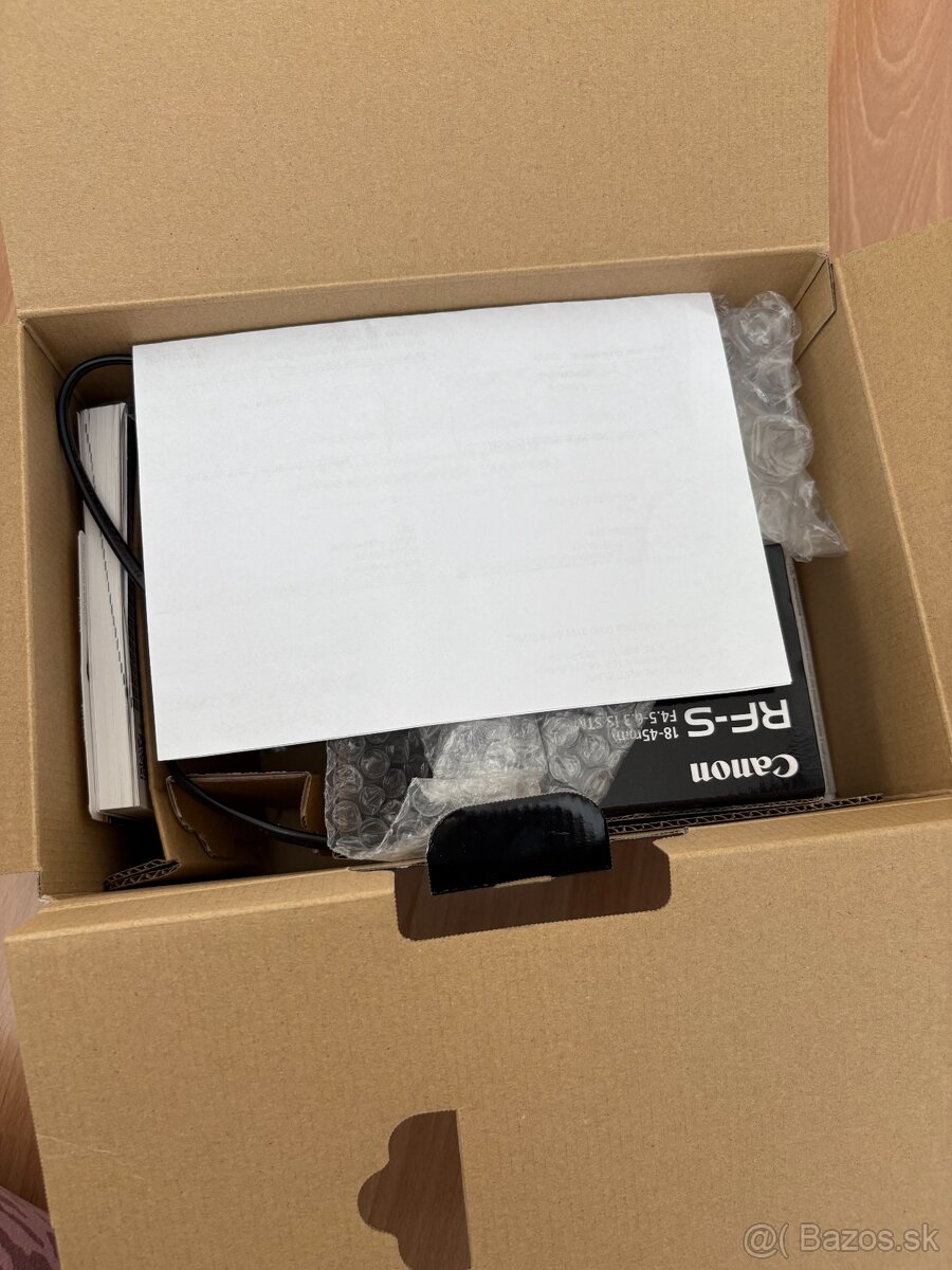 Fotoaparát Canon eos r100 - 9