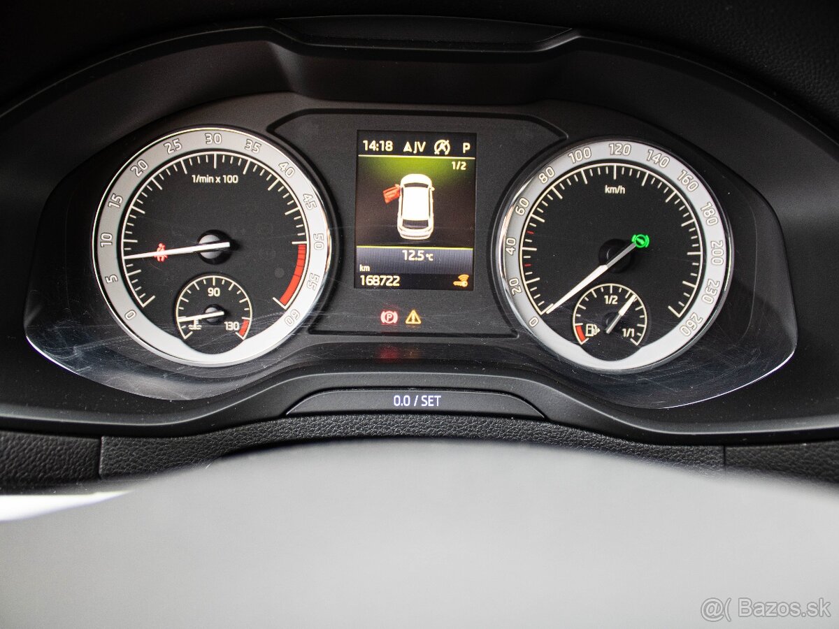 Škoda Karoq 1.6 TDI Style DSG - 9