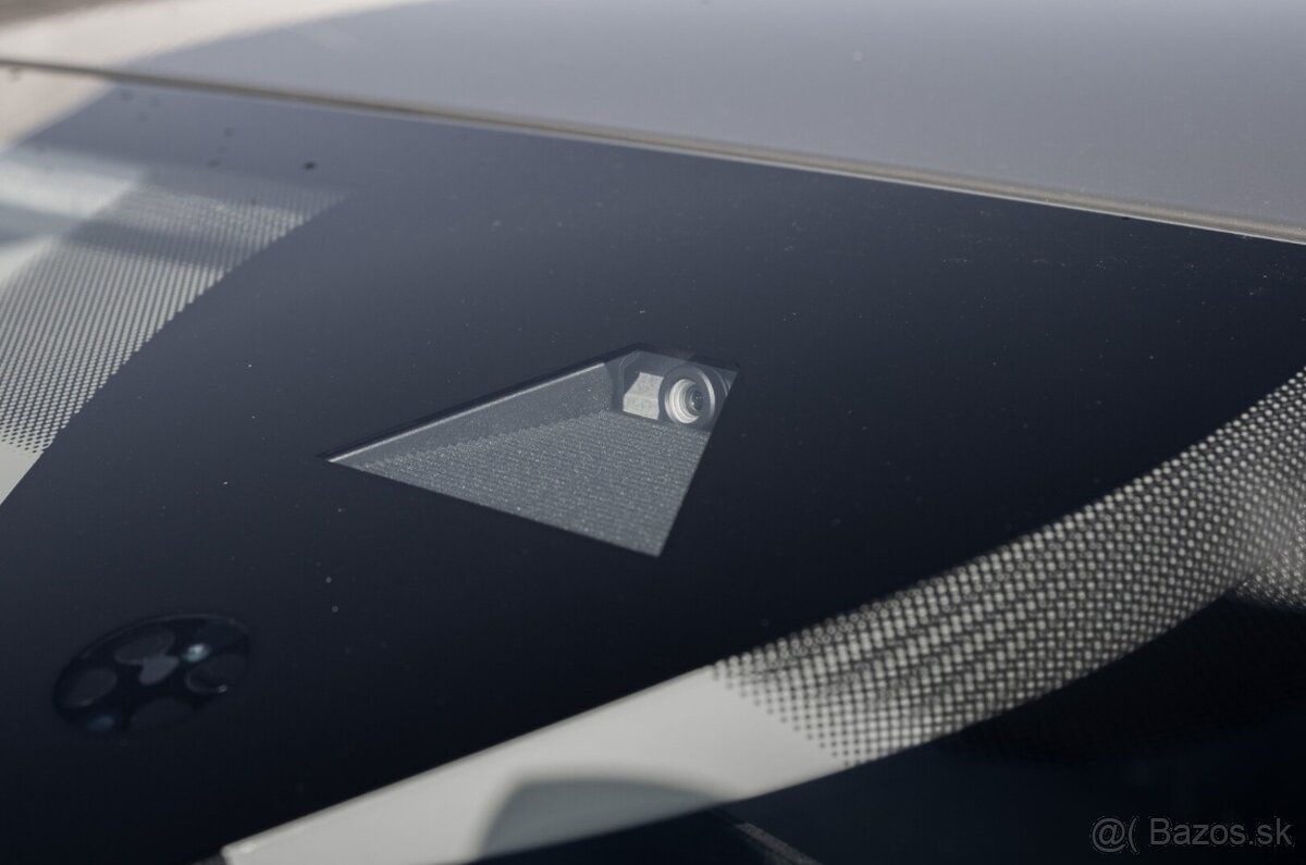 Volkswagen Golf Variant 2.0 TDi/ 110kW - 9