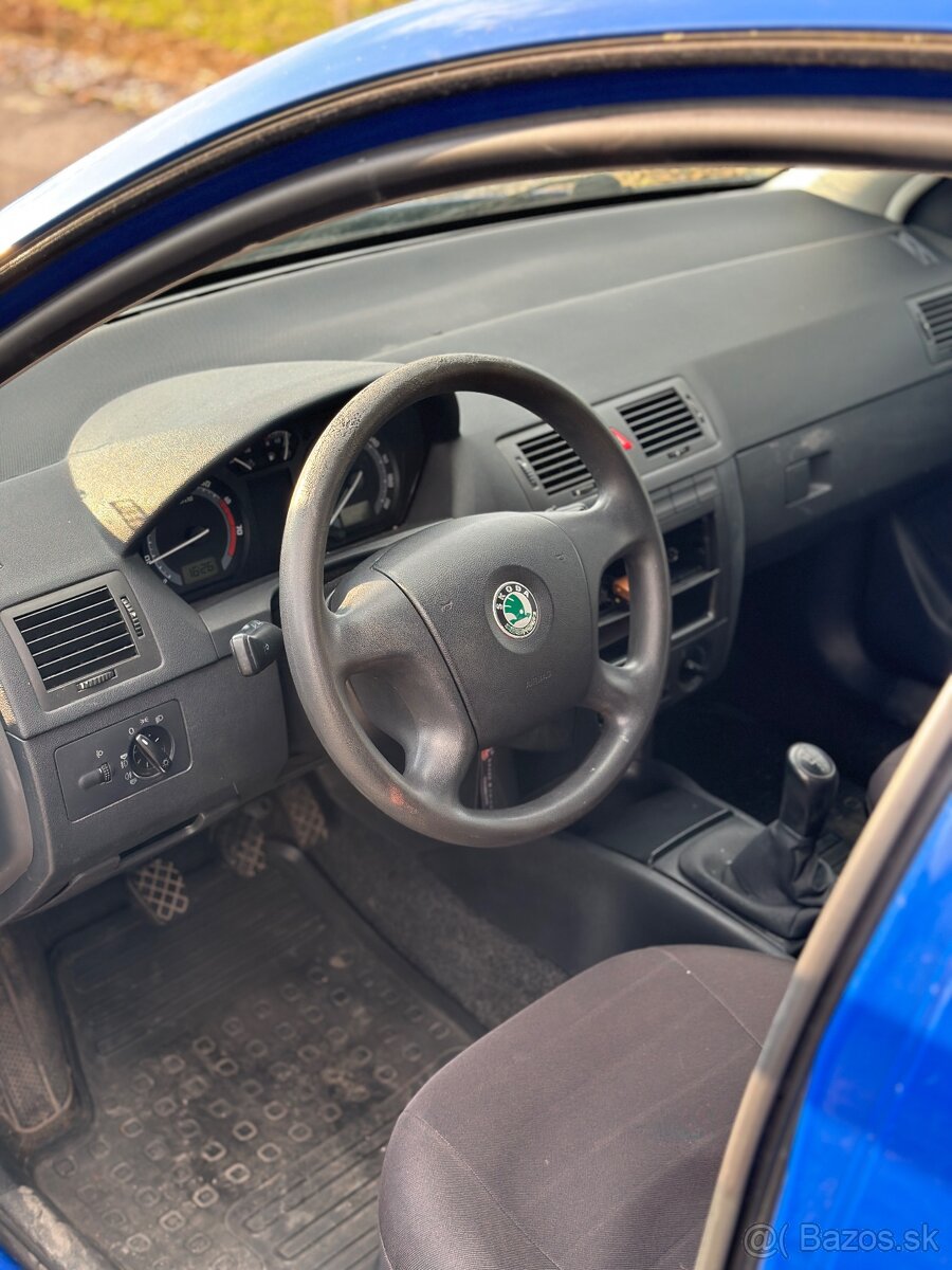 Škoda fabia 1.2 htp 2006 - 9