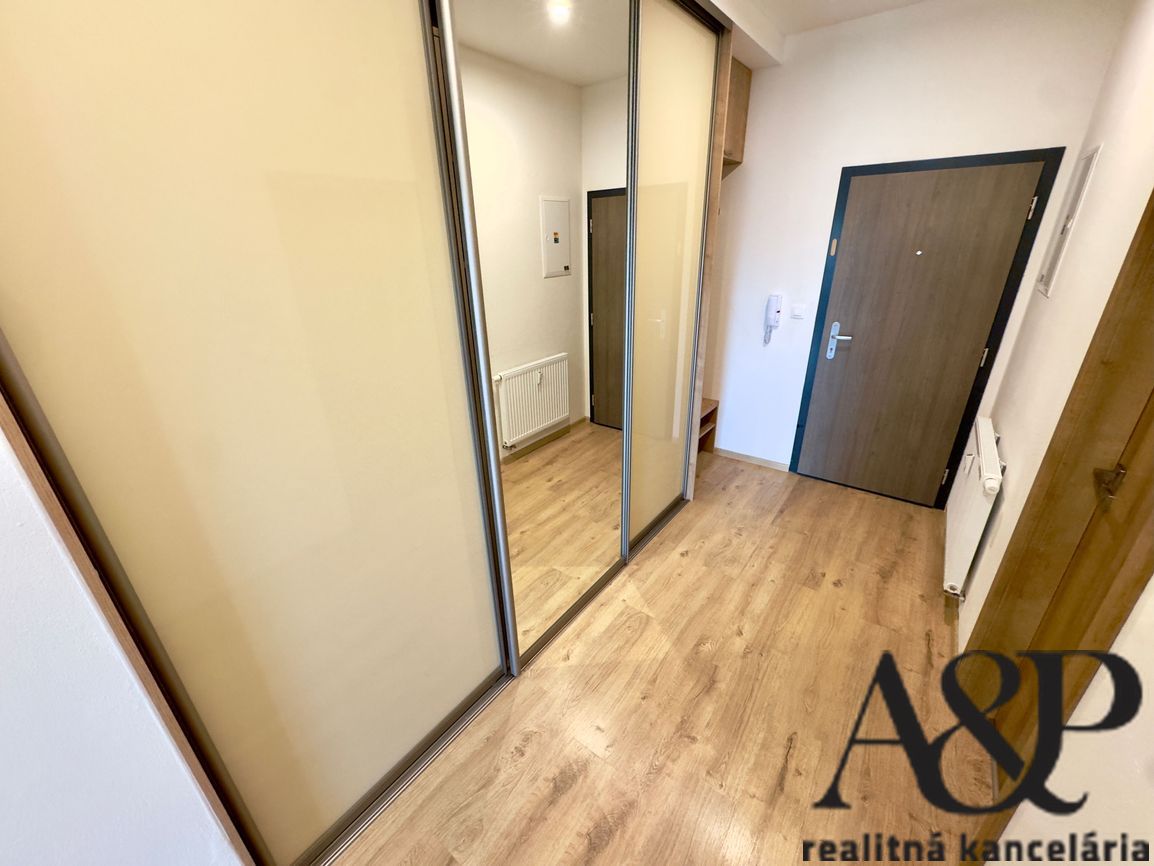 NA PRENÁJOM 3 IZB. BYT V NOVOSTAVBE, 83M2, SOTINSKÁ UL. SENI - 9