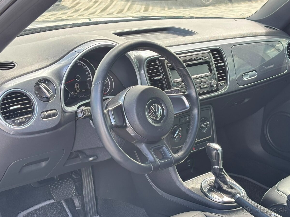 VW Beetle Cabrio - 1.4TSI DSG - Design - 2013 - 9