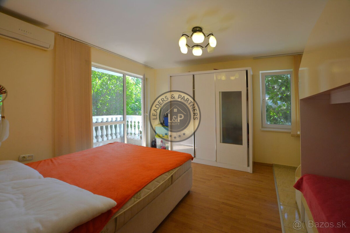 Apartmán 3+kk s bazénom Slnečné Pobrežie, Bulharsko - 9