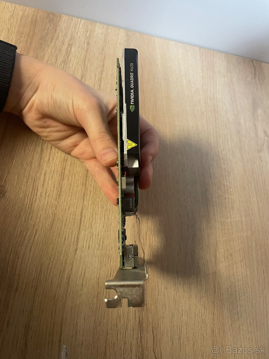 NVIDIA quadro k620 - 9