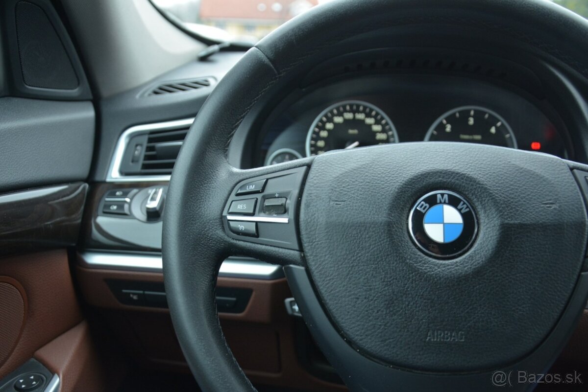 BMW rad 5 GT 3.0 D 530 xDrive - 9