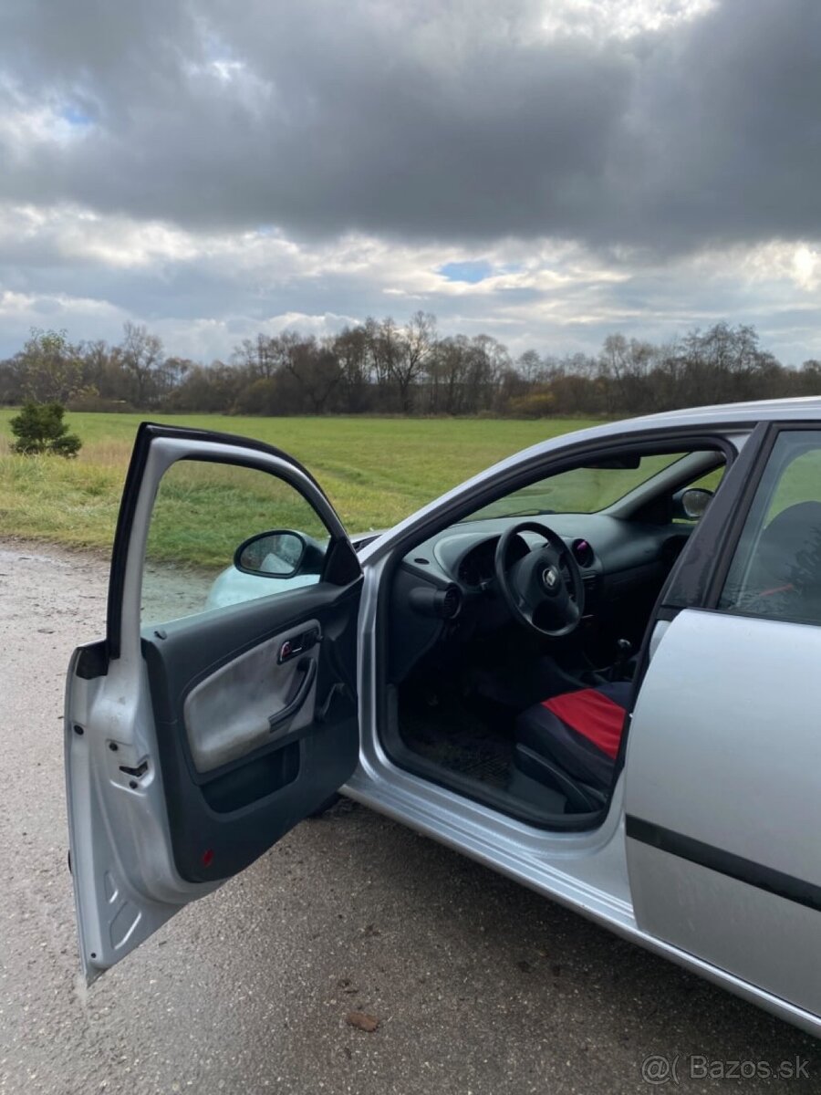 Seat ibiza 1.2 47kw - 9