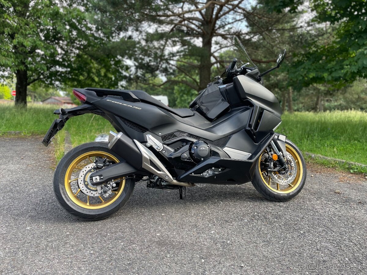 Honda Forza 750, 2024, 3400km - 9