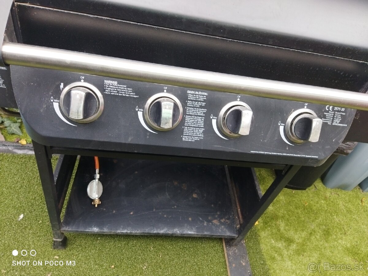 Plynový záhradný gril - 9