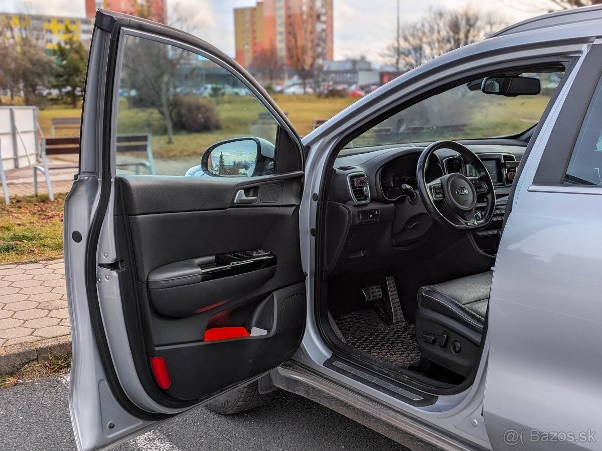 Kia Sportage 2.0 CRDi HP 4WD 136kW AT GT-Line - 9