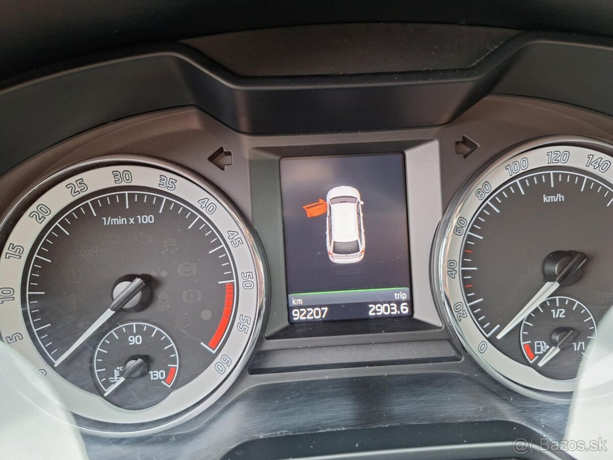 Škoda Octavia Combi SCOUT 2.0 TDI DSG 4x4 2017 - 9