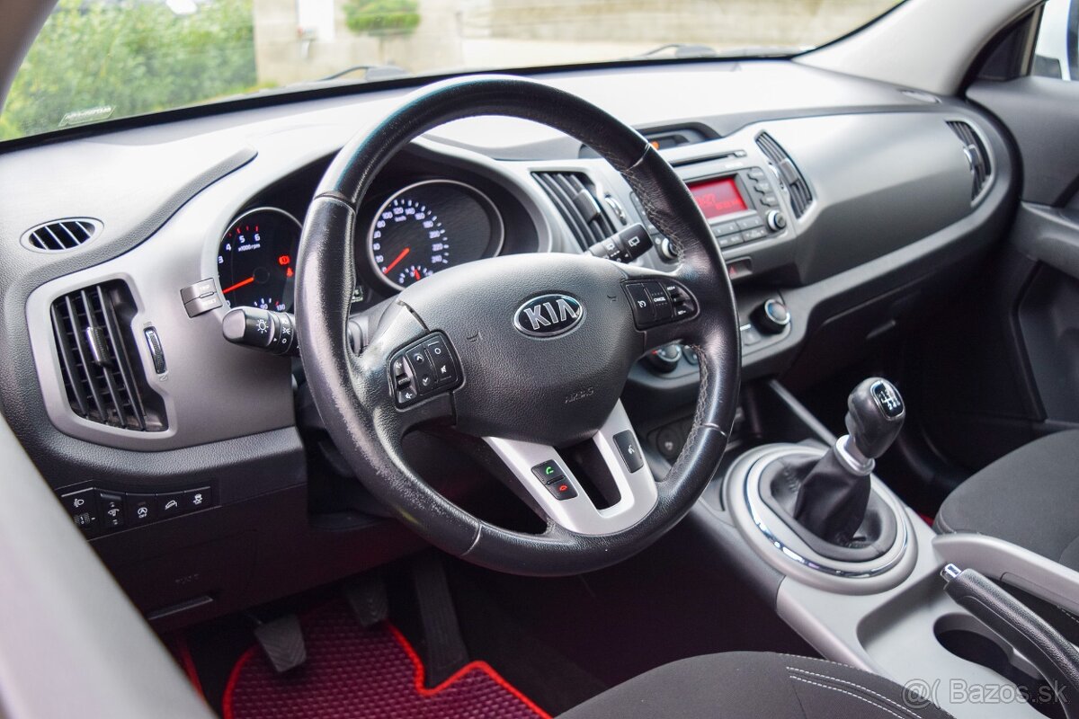 Kia Sportage 1.7 CRDi 2WD - 9