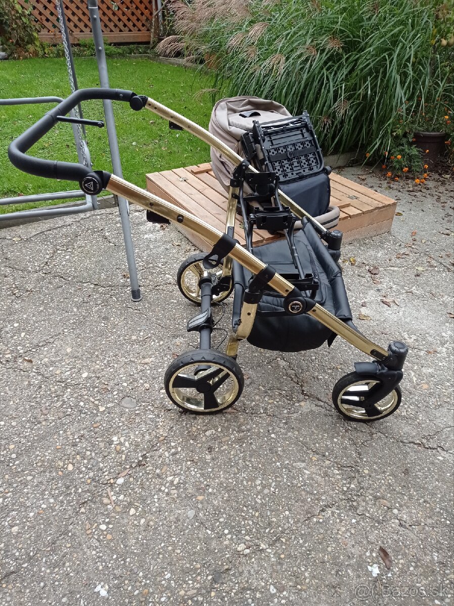 Kočík pre dvojičky - 9