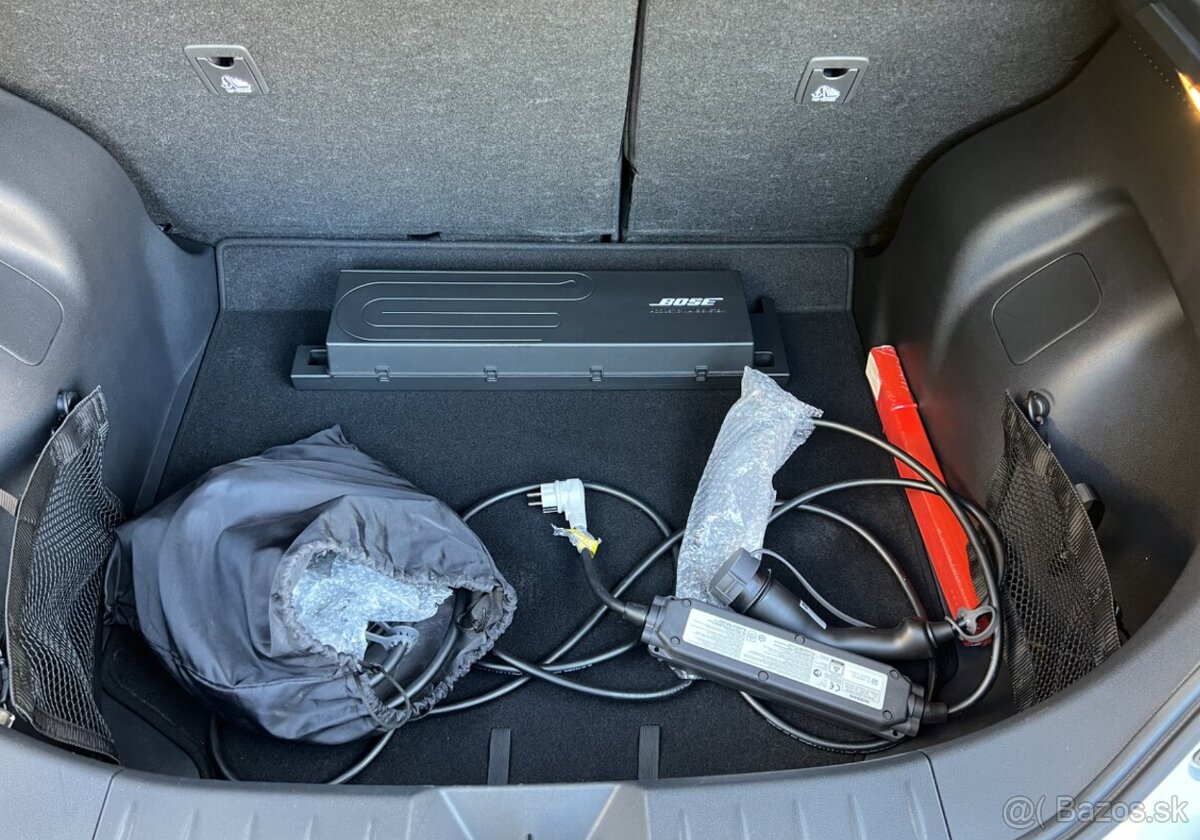 Nissan Leaf Tekna 360 STUPŇOVÁ KAMERA ,Automatická - 9