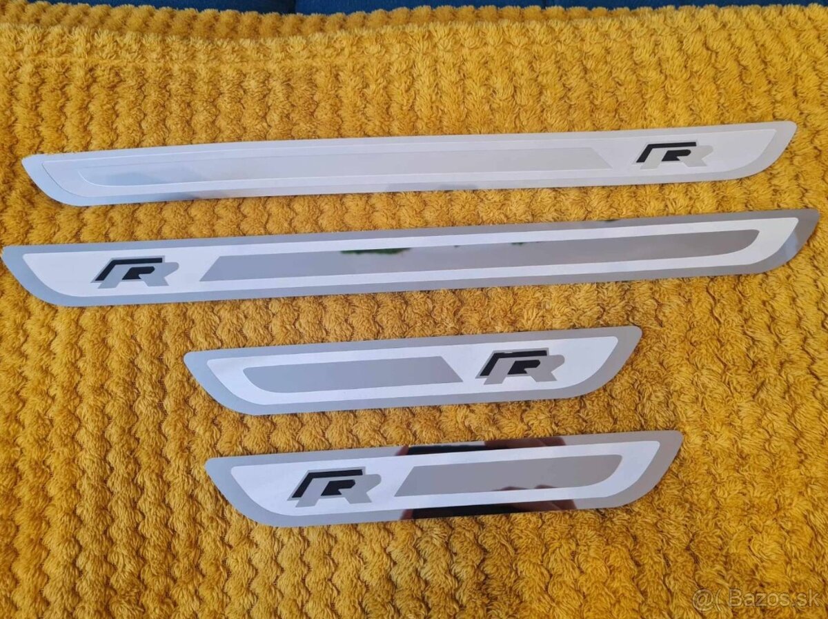 R-LINE prahové lišty VOLKSWAGEN - 9