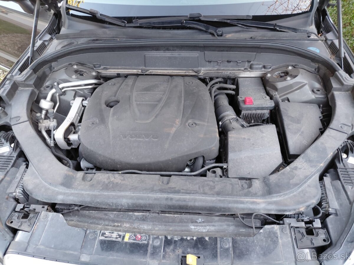 Volvo XC60 D5 AWD Summum 2017 - 9