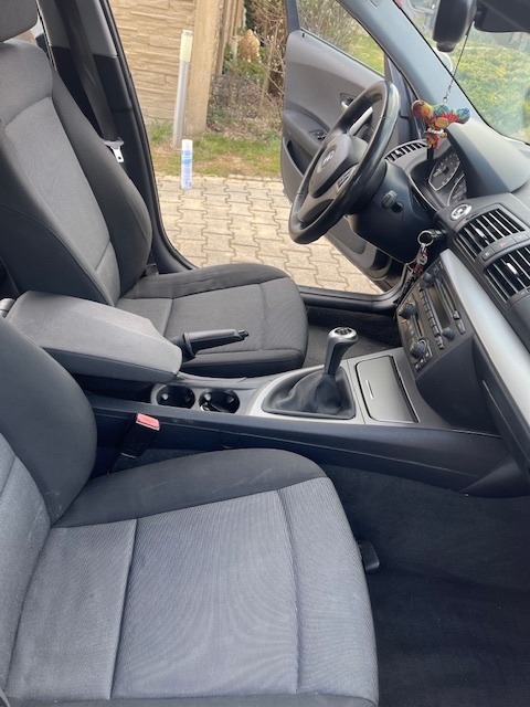 Predám BMW 120i , e87 - 9