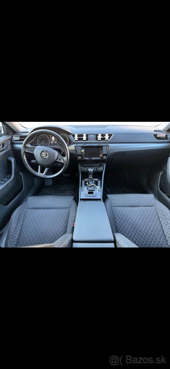 ŠKODA SUPERB - 9