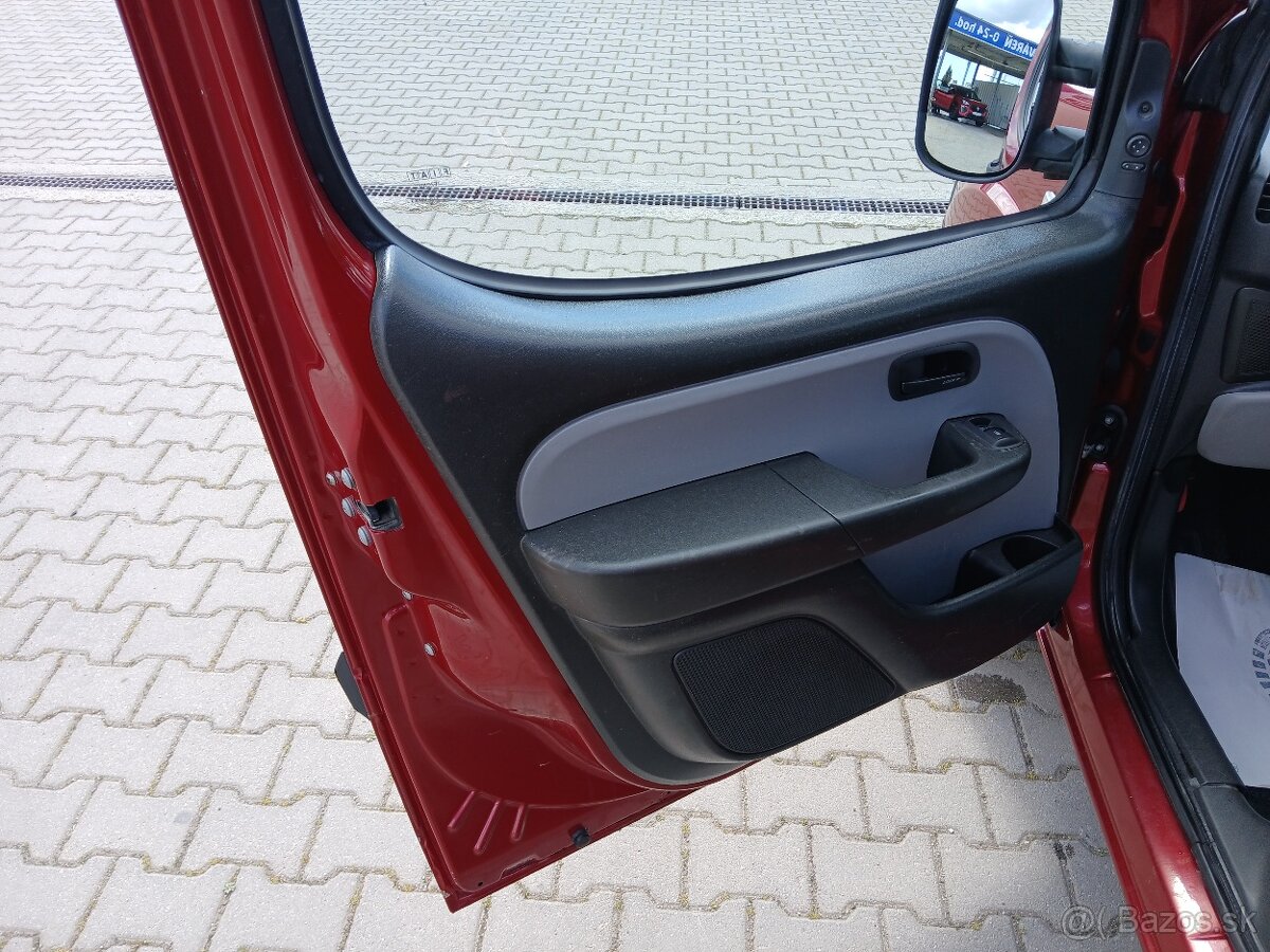 Fiat Doblo 1.9jtd 88kw Dynamic model 2010 - 9