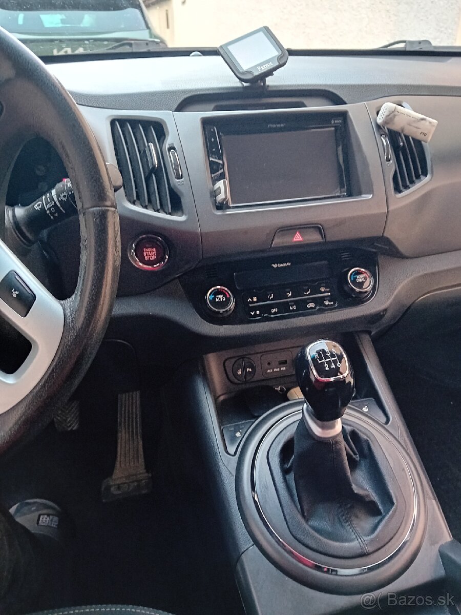 Kia Sportage 2,0 CRDi 4x4 - 9
