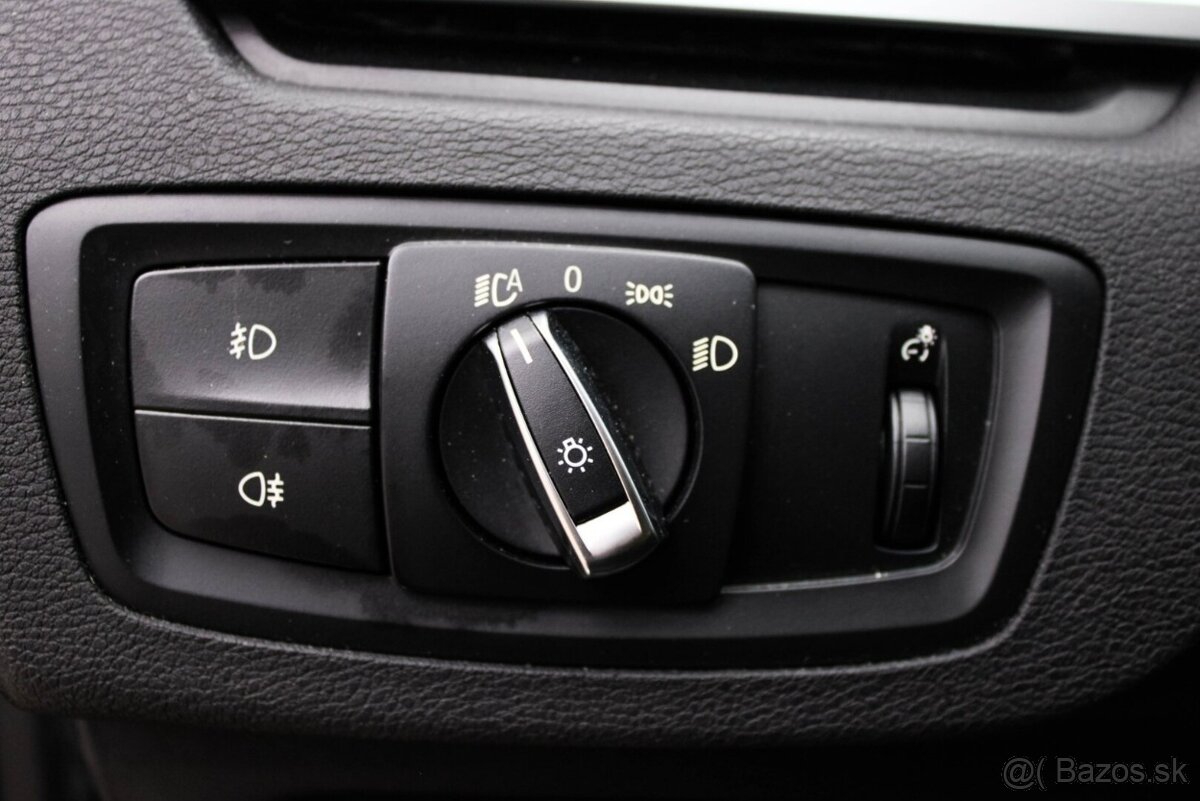 BMW X1 xDrive 18d Advantage A/T - 9