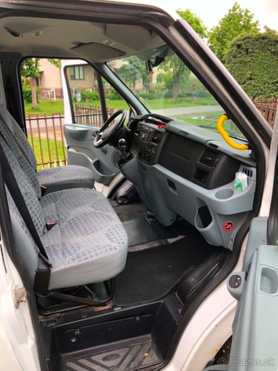 Ford Transit - 9