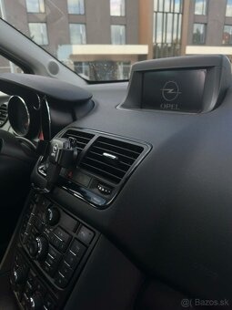 Opel Meriva B - 9