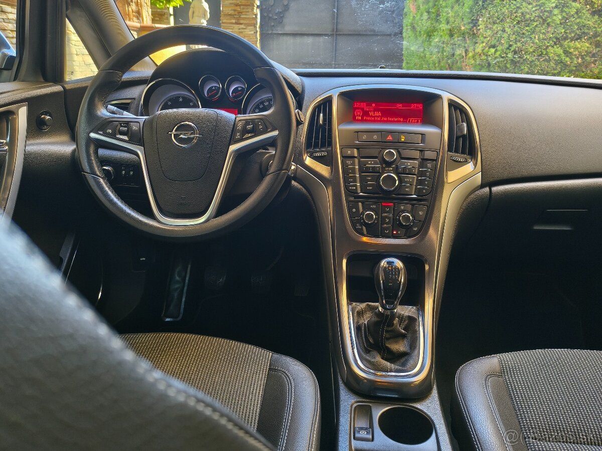 Opel ASTRA 1,7 CDTi 81kw. - 9
