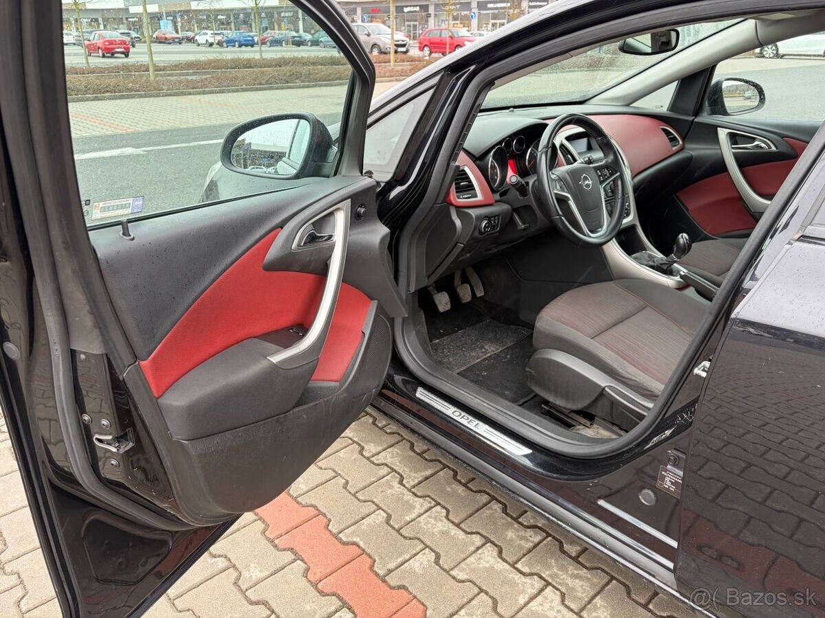 Opel Astra 1.4 16V ČR naj. 145t - 9